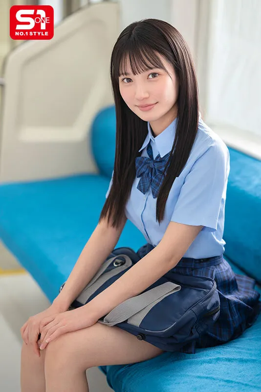 澄み切った透明感の清楚な純真少女をめっちゃくちゃに痴●したい！我慢できずこっそり痴●したら…まさかの俺の粘着テクの虜に。 榊原萌 サンプル画像 1