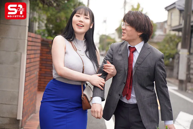 平日午後3時。私は「妻」を脱ぎ捨てた。際どいマッサージは不倫になりますか？ みなみ羽琉 サンプル画像 1