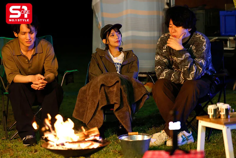 親友の彼女がクッソよくて無理でした…テントでこっそり迫りヤリまくったNTRキャンプ 倉木華 サンプル画像 6