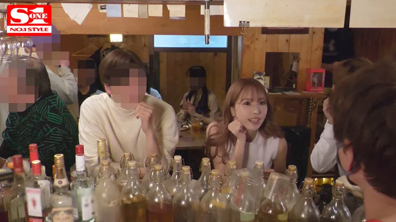 「えっ！ここでヤルの？」三上悠亜に一ヶ月密着して隙あらばいきなり即ズボッ！ 前代未聞ドッキリAV大作戦 サンプル画像 7