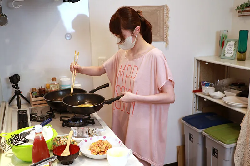 スキニー奥様寝取られ大量潮吹き ソウルメイトさんの奥様 サンプル画像 3