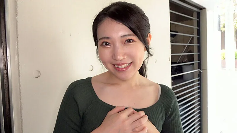 洗っていない汚チ●ポでもお構いなし！？素人娘の即尺フェラチオ 口内発射編 サンプル画像 12