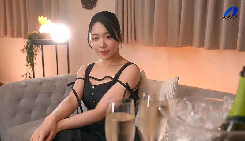 濃交 本能のまま求め感じ欲望を放つ濃密な中出しSEX 南まゆ サンプル画像 8